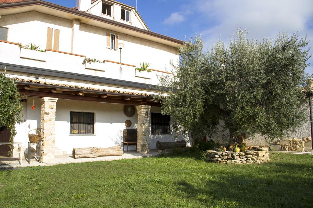 Casa Dell'Arciprete B&B Arielli Zimmer foto